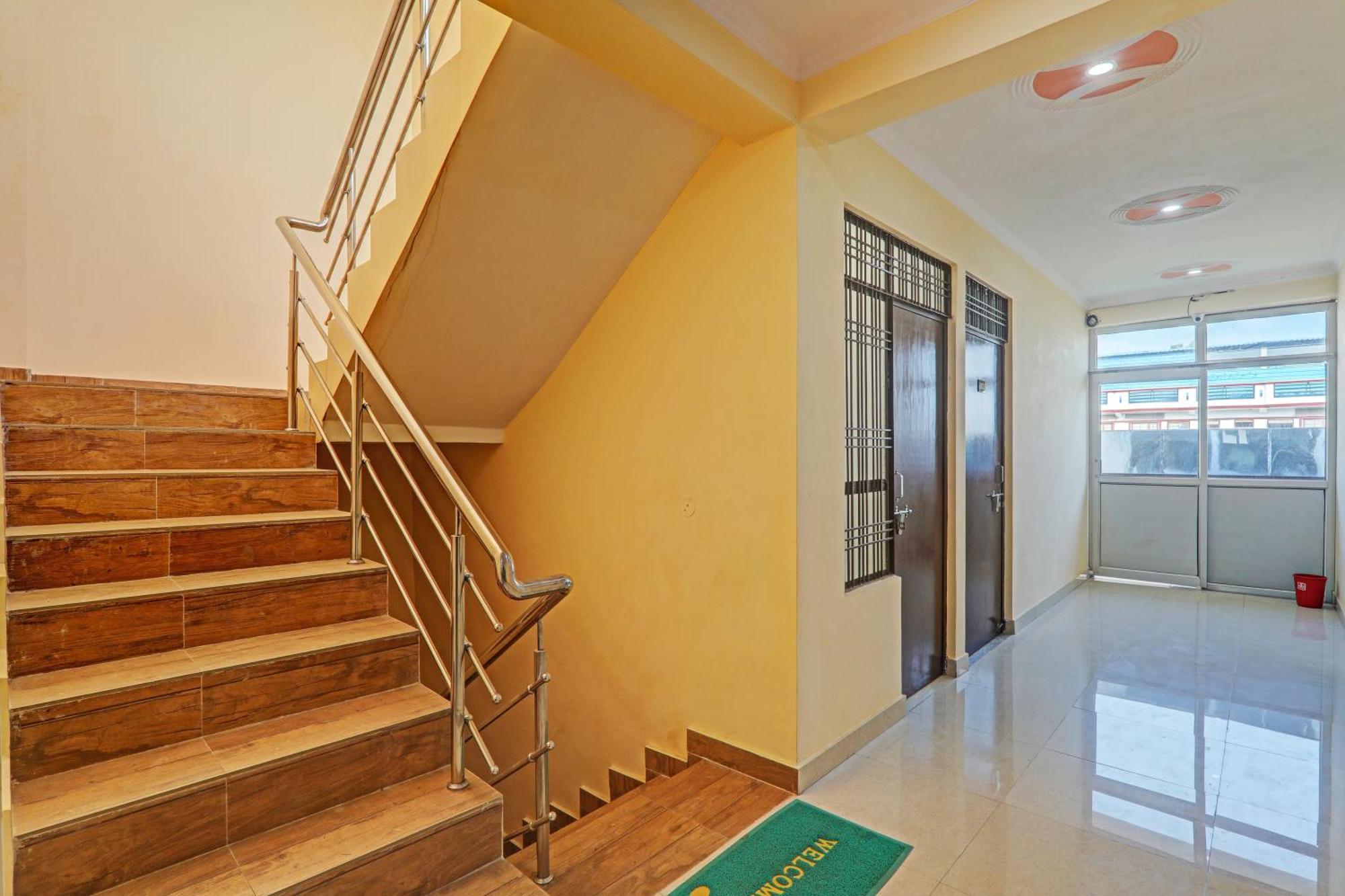 לקנאו Super Hotel O Fort Inn מראה חיצוני תמונה